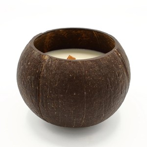 Bulk deal handcrafted coco shell <b>candles</b> high quality wax <b>candle</b> in coconut bowl container - Product Image 2
