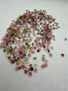 Tourmaline naturelle multicolore 3,5 mm, 85 carats, taille brillant, pierre extraite de la terre, effet de jeu de couleurs/feu pour la fabrication de bijoux sur mesure - Product Image 4
