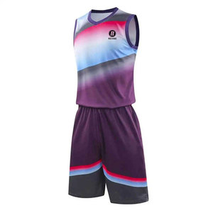 Uniforme de Baloncesto de Diseño Personalizado, 100% Poliéster, Uniforme de Baloncesto Ligero de Alta Calidad - Product Image 1
