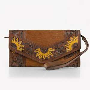 Bolso de mano de cuero hecho a mano para mujer con diseño de girasol Bolso de mano floral con herramientas occidentales - Product Image 1