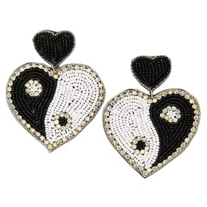 Pendientes de Aro Boho Hechos a Mano con Borlas Largas y Cuentas de Arroz, Coloridos y de Moda, para Mujer - Product Image 3
