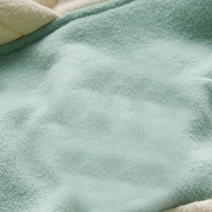 Sudaderas con capucha para mujer de alta calidad con logotipo personalizado, hechas de algodón transpirable y tela suave para el invierno, en oferta online. - Product Image 3