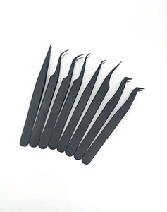 Pince à épiler en acier inoxydable à pointe incurvée - Outil de beauté durable et antistatique pour le coiffage des cils - Product Image 3