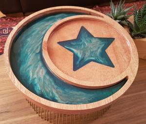 Plateau en bois bleu étoilé pour servir des bonbons, des collations, des apéritifs et des présentations festives du Ramadan et de l'Aïd, provenant d'Inde. - Product Image 1