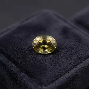 Tanzanite Jaune Naturelle Non Thermique, Coupe Ovale 1.38CT, Pierres Précieuses Facettées en Vrac avec Effet de Couleur pour la Fabrication de Bijoux en Gros et les Collectionneurs - Product Image 1