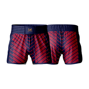 กางเกงขาสั้นสำหรับกีฬามวยไทย ผลิตจากโพลีเอสเตอร์/ไนลอน น้ำหนักเบา ระบายอากาศได้ดี ทนทาน แห้งเร็ว ไม่หดตัว รุ่น Wear 4 Games Custom สำหรับผู้ชาย - Product Image 1