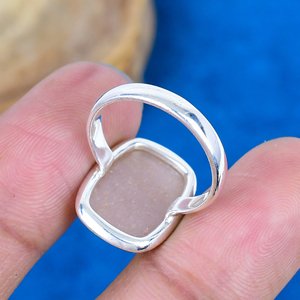 Bague en argent sterling 925 faite à la main avec pierre précieuse naturelle en forme de coussin de pierre de lune pêche - Product Image 4