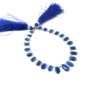 Perles de Kyanite Bleue Naturelle Facettées en Poire de 5x8mm à 10x20mm, Perles de Pierre Précieuse Kyanite, Fil de 8 Pouces, Fournisseur en Gros pour la Fabrication de Bijoux - Product Image 1