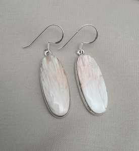 Boucles d'oreilles en argent sterling 925 avec scolecite rose naturelle, pierres précieuses longues et douces, bijoux faits à la main, vente en gros - Product Image 3