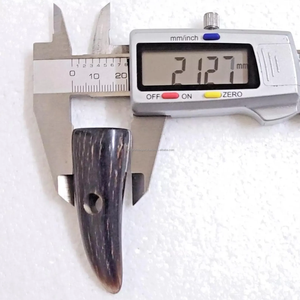 Botón de palanca de cuerno de búfalo natural brillante para abrigos Botones de vestido de calidad superior de Falak World Export - Product Image 3