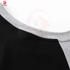 เสื้อยืดคอกลมแขนยาวผ้าฝ้ายเจอร์ซีย์พิมพ์ลายสไตล์ลำลองสำหรับผู้ชายพร้อมโลโก้แบบกำหนดเอง - Product Image 4