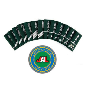 Charreteras uniformes de fábrica OEM charreteras de hombro de color personalizadas con su propio logotipo - Product Image 2