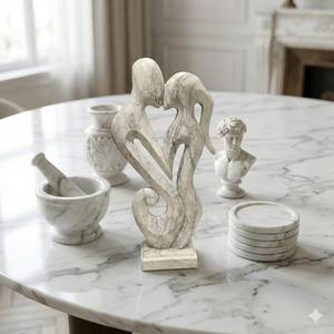 Sculpture en marbre naturel sculptée à la main de qualité supérieure pour table basse de salon et hall d'hôtel, disponible à prix d'exportation - Product Image 5