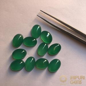 พลอยออนิกซ์สีเขียวธรรมชาติ 7x9 มม. รูปไข่ทรงคาโบชอง เรียบเนียน สำหรับทำเครื่องประดับและงานออกแบบตามสั่ง - Product Image 2