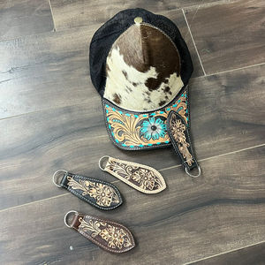 Nouveau Clip à Chapeau en Cuir Western Façonné à la Main avec Aimant Puissant pour Ceintures et Sacs – Porte-Chapeau Élégant à Motif Floral Sculpté - Product Image 6