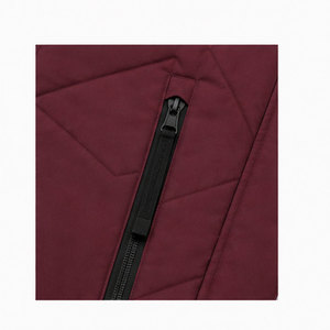 Chaqueta de Invierno Premium con Capucha para Mujer, con Cintura Ajustable, Aislamiento Térmico y Tejido Impermeable y Cortavientos - Product Image 5