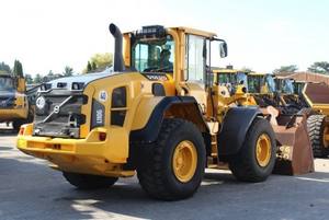 Cargadora de Ruedas Volvo L110G de la Mejor Calidad, Motor Diésel, Sistema Hidráulico HYDAC, Control PLC, Alta Eficiencia Operativa, 4 Años de Garantía - Product Image 2