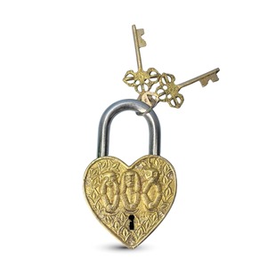 Metal <b>Padlock</b> Steel Three Wise Monkeys Heart Shaped Lock Duty Lock Rust Resistance Perfect <b>Padlock</b> Affordable <b>Padlock</b> Unique - Product Image 1