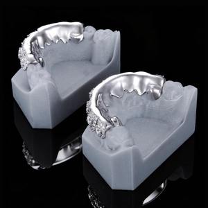 Grillz de luxe en moissanite, taille brillant rond, sertissage clos, ensemble haut et bas, unisexe, en argent sterling plaqué or 18 carats, bijoux de corps - Product Image 2