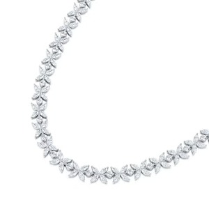 Collier tennis de luxe en or blanc 18 carats avec diamants de laboratoire floraux marquise et ronds - Product Image 3