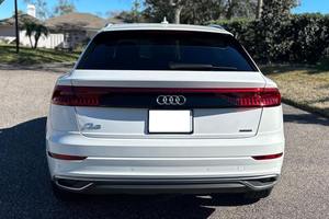 Voiture d'occasion fiable <span class=keywords><strong>Audi</strong></span> <span class=keywords><strong>Q8</strong></span> 2022, <span class=keywords><strong>V6</strong></span> turbocompressé, transmission intégrale - Product Image 4