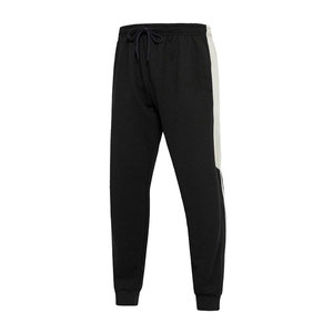 Ensemble de survêtement athlétique pour homme avec veste zippée et pantalon de jogging, vêtements de sport, faible MOQ, fournisseur en gros - Product Image 4