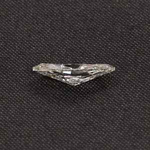 เพชรทรงมาร์คีส์สีขาว ขนาด 1 ถึง 5 กะรัต เพาะเลี้ยงในห้องปฏิบัติการ ได้รับการรับรองจาก IGI สำหรับแหวนหมั้น แหวนแต่งงาน และการทำเครื่องประดับ - Product Image 3