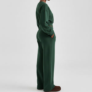 Ensemble de survêtements pour femmes de qualité supérieure, personnalisable, prix abordable, respirant, avec haut court - Product Image 5