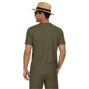 Conjunto Casual de Verano Personalizado 100% Algodón, 160GSM, Ligero, de Secado Rápido y Transpirable, Camiseta Henley de Manga Corta y Pantalones Cortos con Cordón para Hombre - Product Image 3