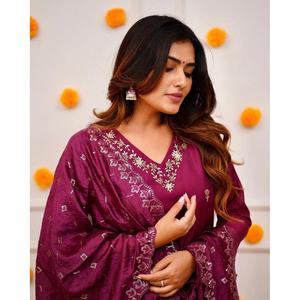 DESIGNER ROMAN SILK SEQUENCE CODAGE BRODERIE TRAVAIL HAUT BAS AVEC DUPATTA ROSE - Product Image 2