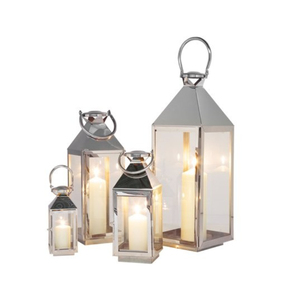 Farol Colgante Cuadrado Hecho a Mano de Acero Inoxidable Plateado y Vidrio para Decoración Navideña en el Hogar, Jardín o Balcón - Product Image 5