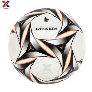 Ballon de football imperméable avec logo personnalisé, surface antidérapante, design multicouche PU PVC TPU, taille 5, écologique, durable, haute qualité - Product Image 4