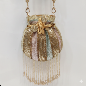 Sac Potli de luxe orné de perles faites à la main |   Pochette de soirée élégante à rayures pastel pour mariages et fêtes |   Sac de mariée en gros - Product Image 1