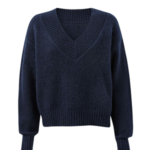 Women's Winter Warm Casual Wear <b>Sweatshirts</b> Latest Style with Quick Dry Breathable <b>Plain</b> Dyed and Comfortable Lined Design - Product Image 5