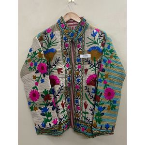 Veste courte en broderie Suzani Kantha faite à la main pour femme, taille unique, veste Suzani unique, cadeau pour elle - Product Image 5