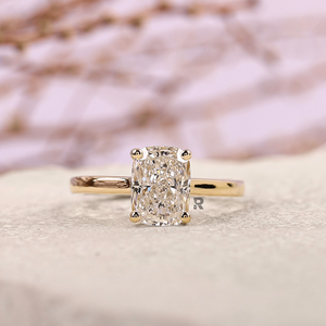 Anillo de Compromiso y Boda Minimalista para Mujer Arya, Oro de 10K, 14K, 18K, Diamante Cultivado en Laboratorio de 1-5CT, Color D, Claridad VS1, Corte Cojín, Certificado IGI - Product Image 1