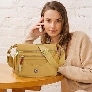 Bolso de Hombro Ultraligero para Mujer con Correa Ancha Ajustable, Bolso Bandolera, Bolso de Pecho, Accesorio Cómodo para Damas - Product Image 3