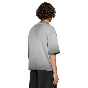 เสื้อยืดโอเวอร์ไซส์ผู้ชาย ผ้าคอตตอนหนานุ่ม ทรงปกติ คอกลม สตรีทแวร์ OEM ผ้าไม่ทอ - Product Image 4