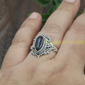Blue Kyanite Gemstone Ring <b>Solid</b> <b>Silver</b> Handmade Vintage Boho Statement Ring Oval Cabochon Natural Crystal Jewelry for Unisex - Product Image 4