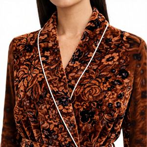 Bata Kimono de Terciopelo para Mujer, Tallas Grandes, Elegante, Suave, Lujosa, Estilo Vintage, Casual, con Estampado Floral Hecho a Mano, Manga Media, Transpirable - Product Image 2