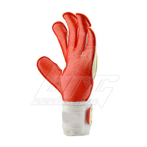High <b>Grip</b> Professional Goalkeeper <b>Gloves</b> Custom Soccer Goalkeeper <b>Gloves</b> Customized German Latex Palm Football Match Training - Product Image 4