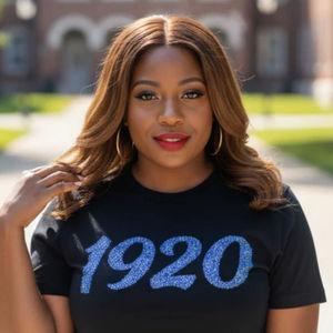 เสื้อเชิ้ตสีดำ 1920 บลูไดมอนด์ส ท็อปสำหรับผู้หญิง ผ้าฝ้าย 100% ประดับเลื่อม ตัวเลขกรีก สำหรับงานฉลองครบรอบชมรมนักศึกษา ซีต้า ฟิ เบต้า เฮอริเทจ เวียร์ - Product Image 6