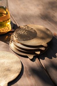 Versatile Premium Metal Coaster Suitable For Home Decor Restaurant Supplies Wedding Events Hospitality Industry And Corporate - Product Image 1