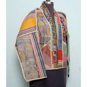 เสื้อแจ็คเก็ต Kantha ดีไซน์เนอร์ ART&ART ผ้าฝ้าย 100% หลายสี สไตล์เดนิมลายปักแบบชาติพันธุ์ ติดกระดุม ทำมือ วินเทจ สำหรับฤดูหนาว ขายส่ง - Product Image 4