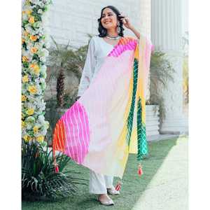 Conjunto de Traje de Chifón para Mujer Chaaya, Blanco, 100% Poliéster, Transpirable, Estampado por Sublimación, Elegante, Estilo Étnico, Kurta, Dupatta, para Fiesta - Product Image 3