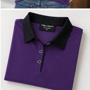 เสื้อโปโลแขนสั้นสีม่วงสำหรับผู้หญิงของไวบ์ คราฟท์ผ้าอ็อกซ์ฟอร์ดระบายอากาศได้ดี สีพื้น พร้อมพิมพ์ตัวอักษรโลโก้ด้านหน้า - Product Image 3