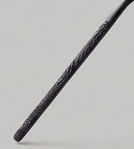 Ensemble de couverts minimalistes noir mat avec poignées texturées, compatibles lave-vaisselle, en métal, pour mariage et usage quotidien - Product Image 2