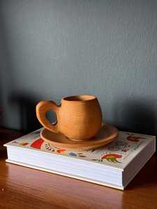 Tasse à thé ou à café artisanale en bois d'olivier avec soucoupe en bois assortie, tasse à thé en bois naturel, vaisselle rustique écologique, ensemble cadeau - Product Image 3