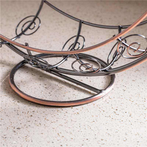 Support de bouteilles de vin en forme de lune, porte-vin en métal sur pied, finition bronze - Product Image 4