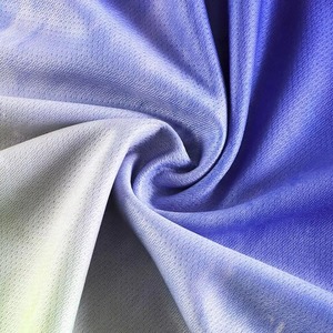 Uniforme de Fútbol Personalizado con Logotipo y Nombre, Conjunto de Camiseta y Pantalones Cortos para Equipo de Fútbol, Bordado e Impresión por Sublimación, Proveedor Mayorista OEM ODM - Product Image 6